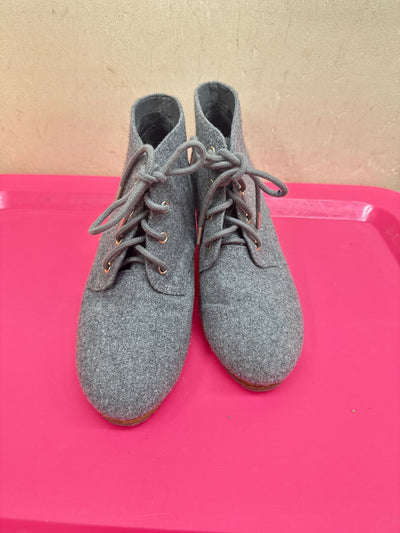 Dr Scholls Women's Size 7-1/2 Gray Boots