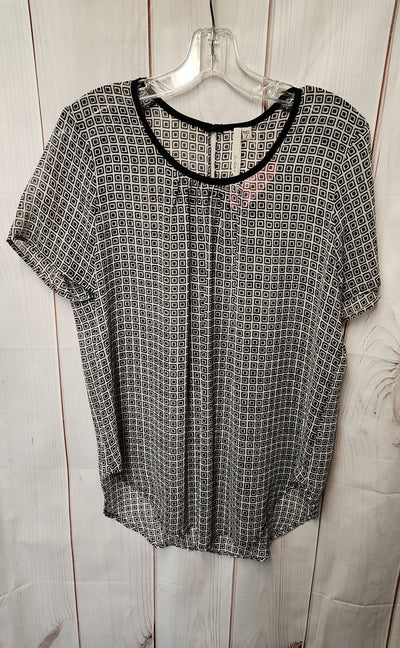 Bellatrix Women's Size L White & Black Short Sleeve Top