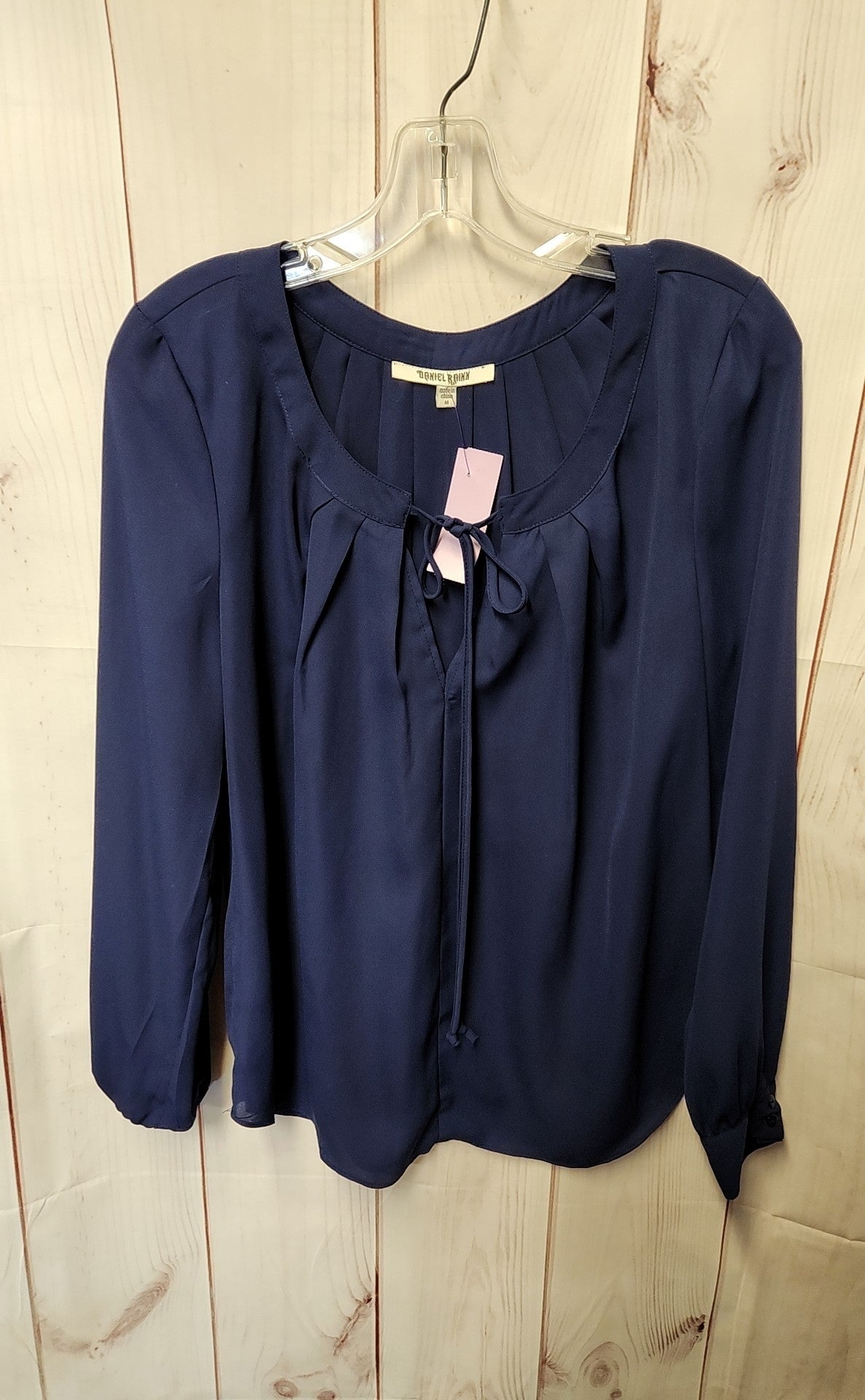 Danielrainn Women's Size M Navy Long Sleeve Top
