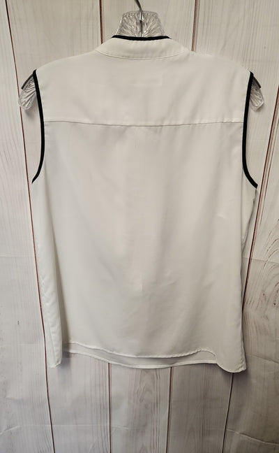 Calvin Klein Women's Size M White Sleeveless Top