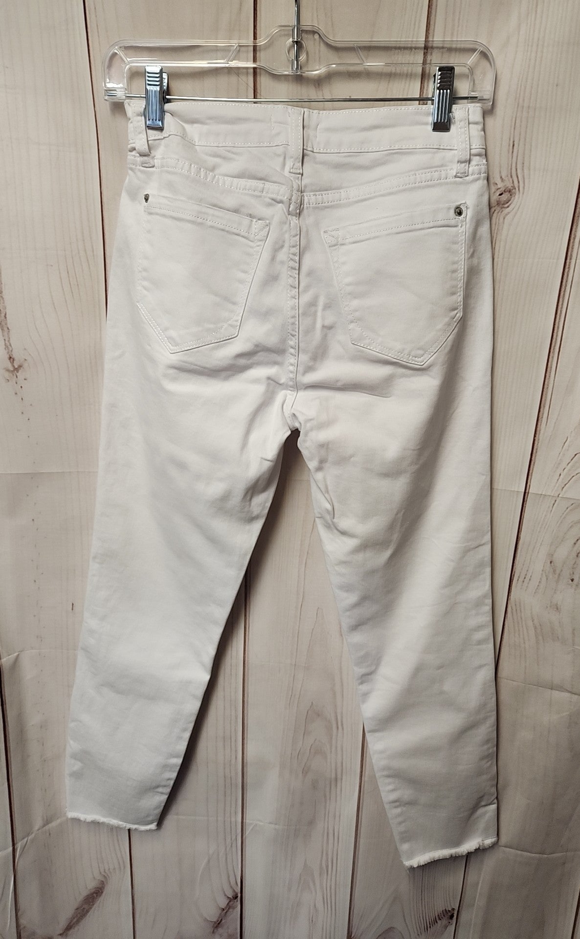 Kensie Women's Size 26 (1-2) White Jeans The Effortless Skinny Crop