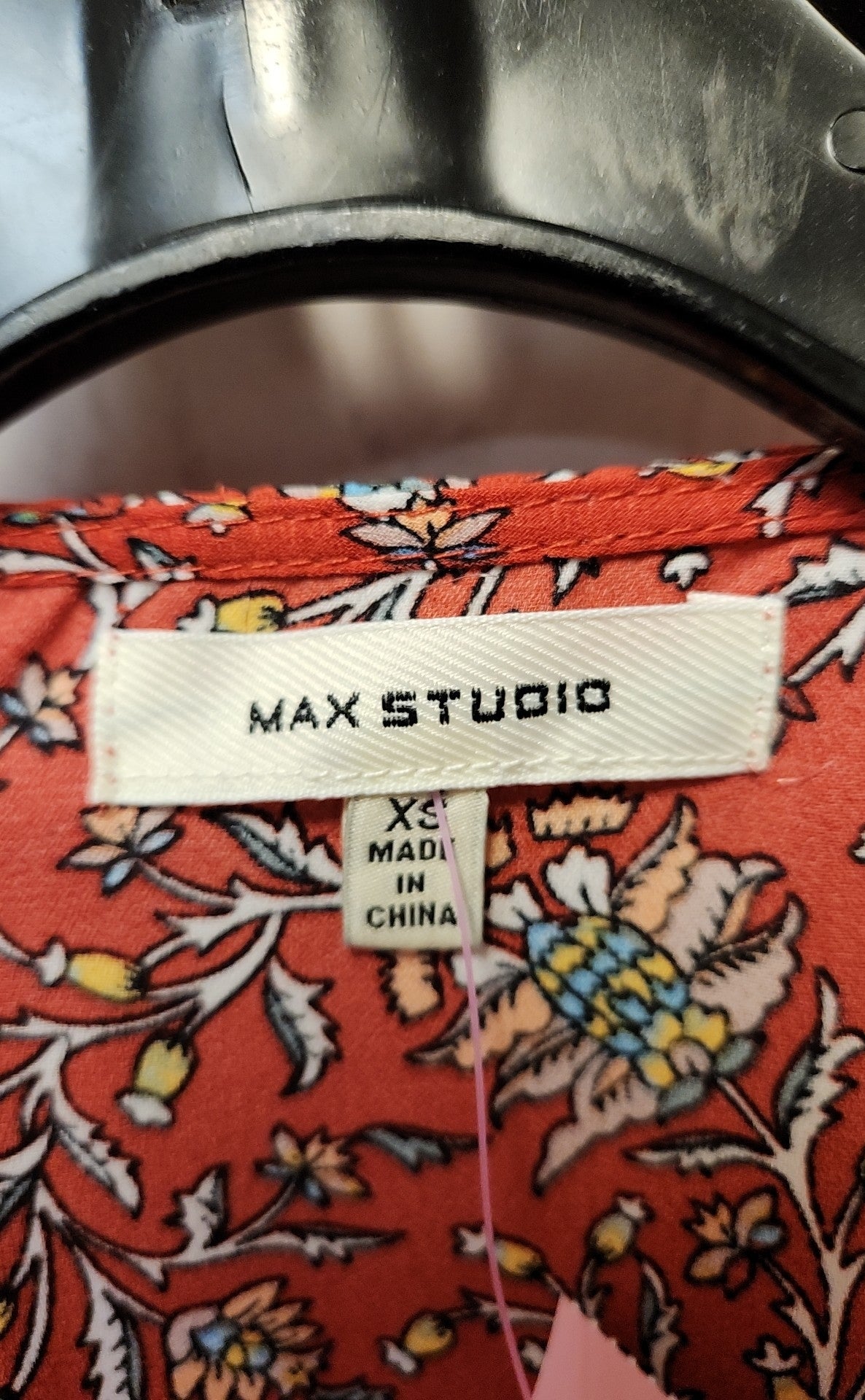 Max Studio Women's Size XS Red Floral 3/4 Sleeve Top