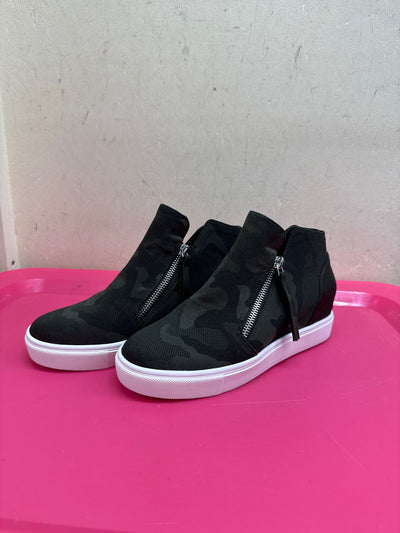Steve Madden Women's Size 6-1/2 Green Boots