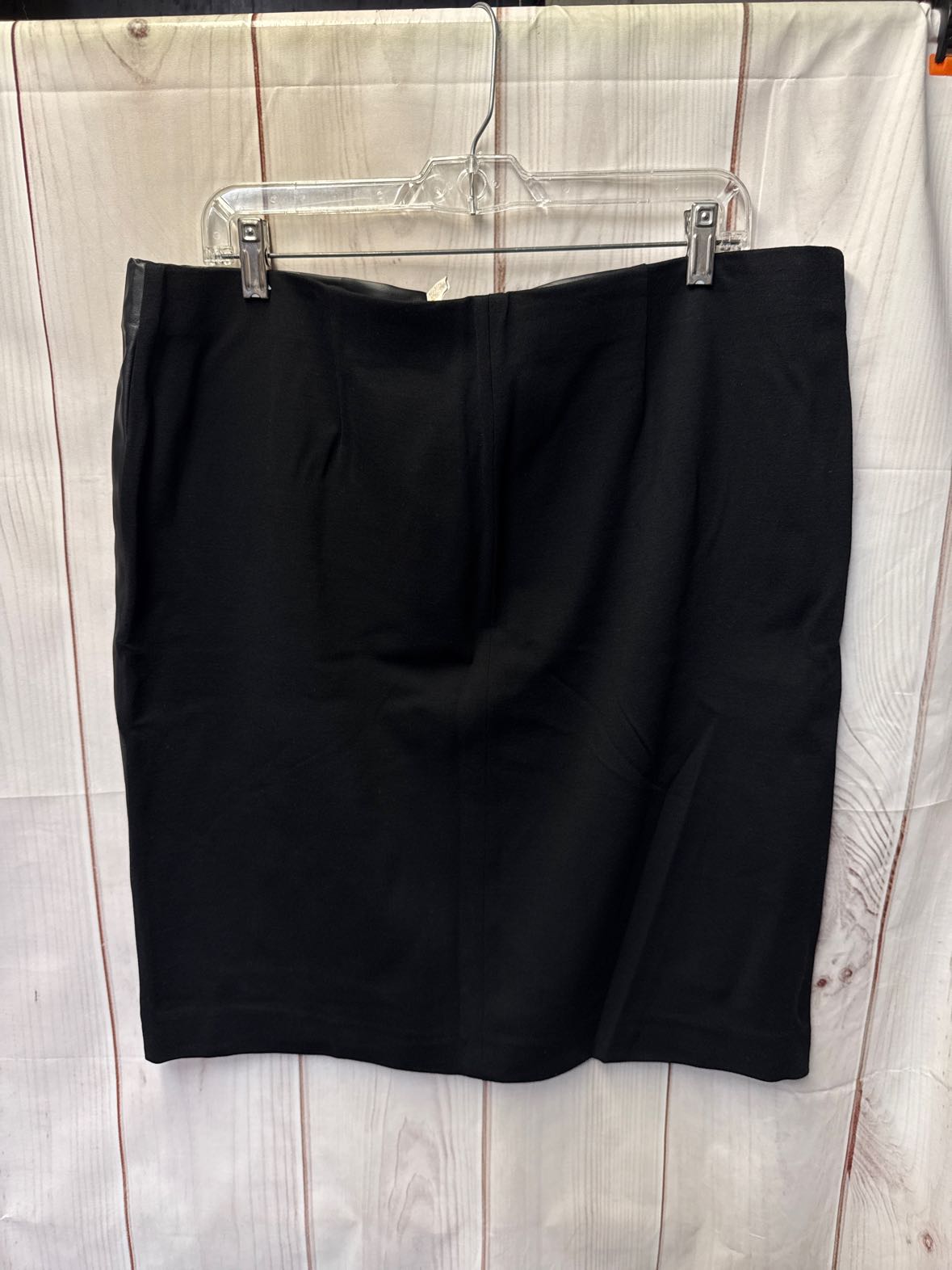 NWT Chico's Women's Size 3 = XL Black Skirt