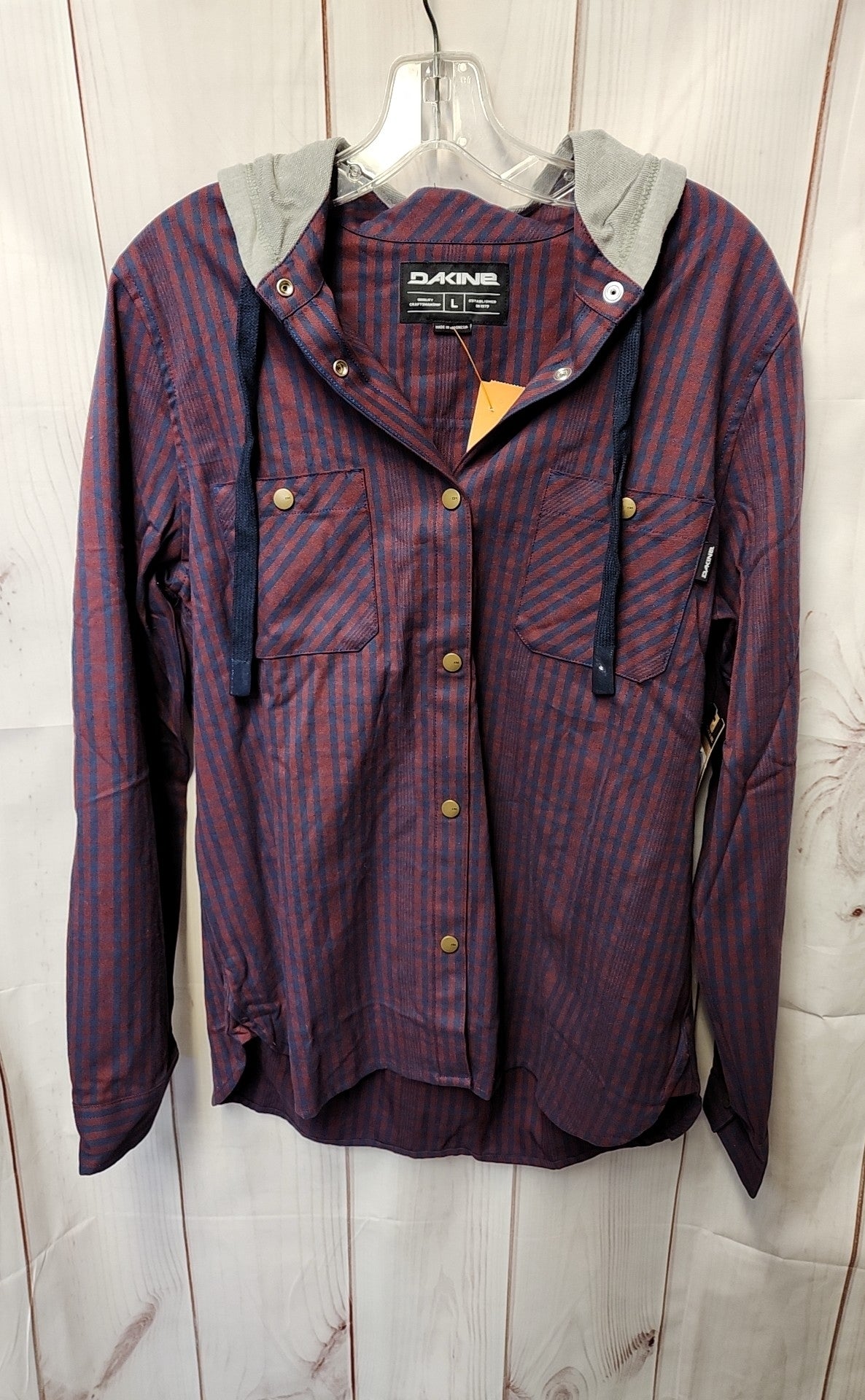 NWT Dakine Men's Size L Red & Blue Shirt