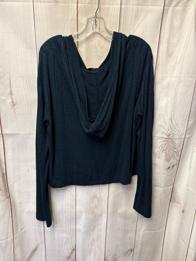 Athleta Women's Size L Navy Sweater