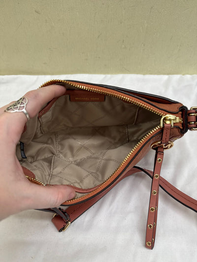 Michael Kors Camden Small Pochette Pink Leather Purse Bag