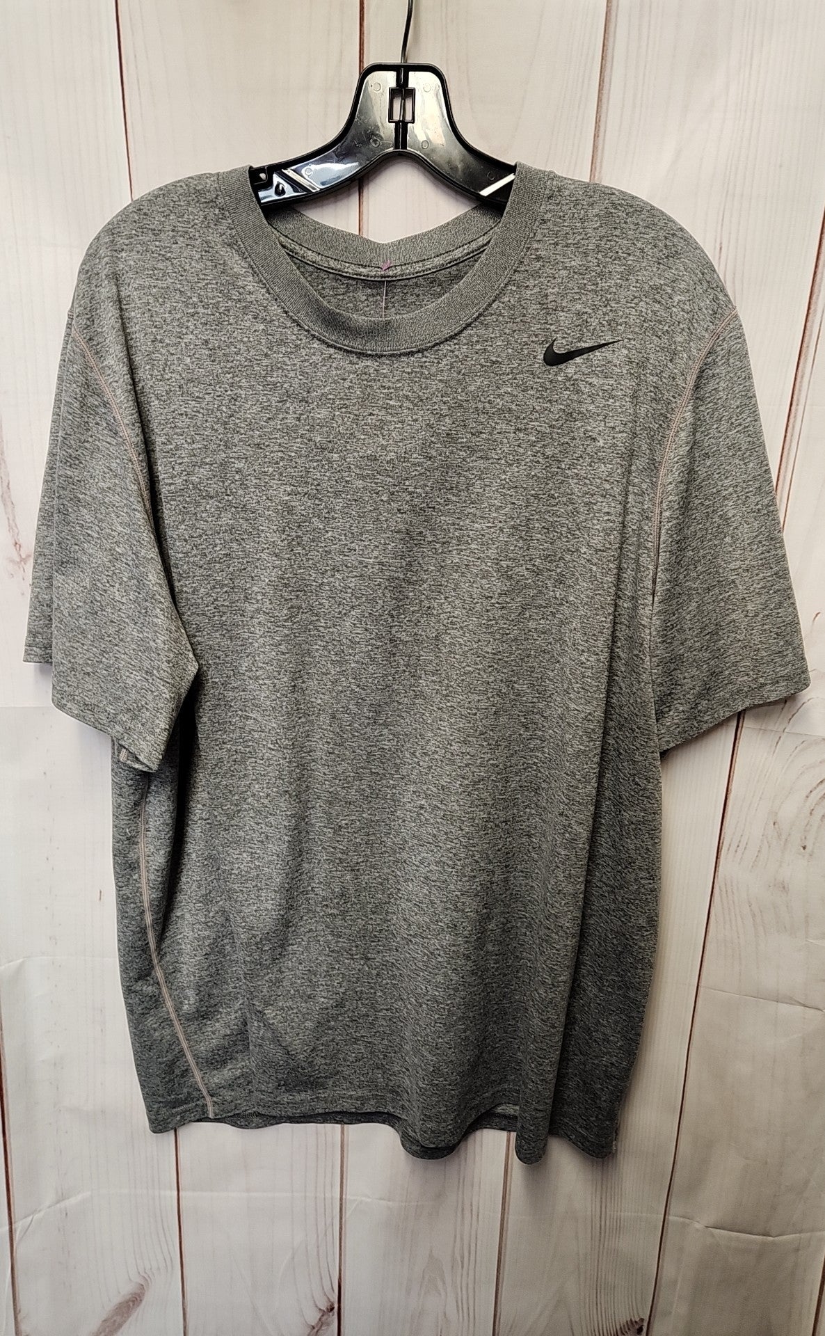 Nike Men's Size XL Gray Shirt
