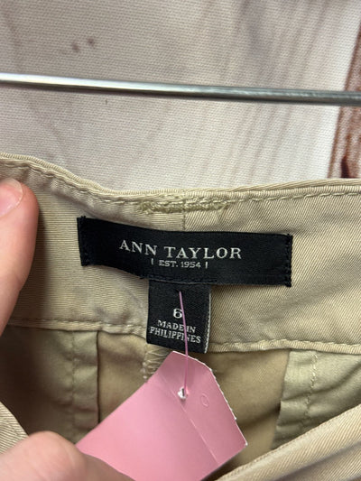 Ann Taylor Women's Size 6 Beige Pants
