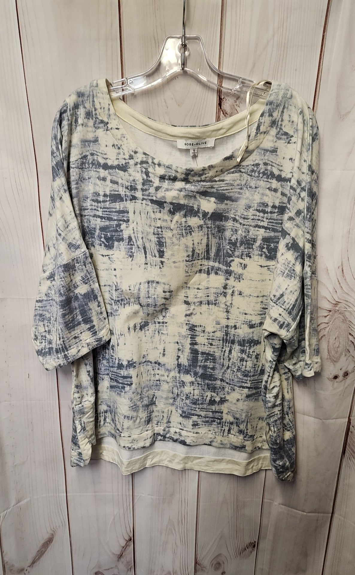 Rose & Olive Women's Size 1X Yellow & Blue Short Sleeve Top