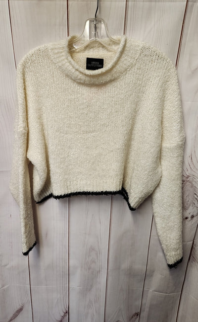 Urban Outfitters Women's Size M White Sweater