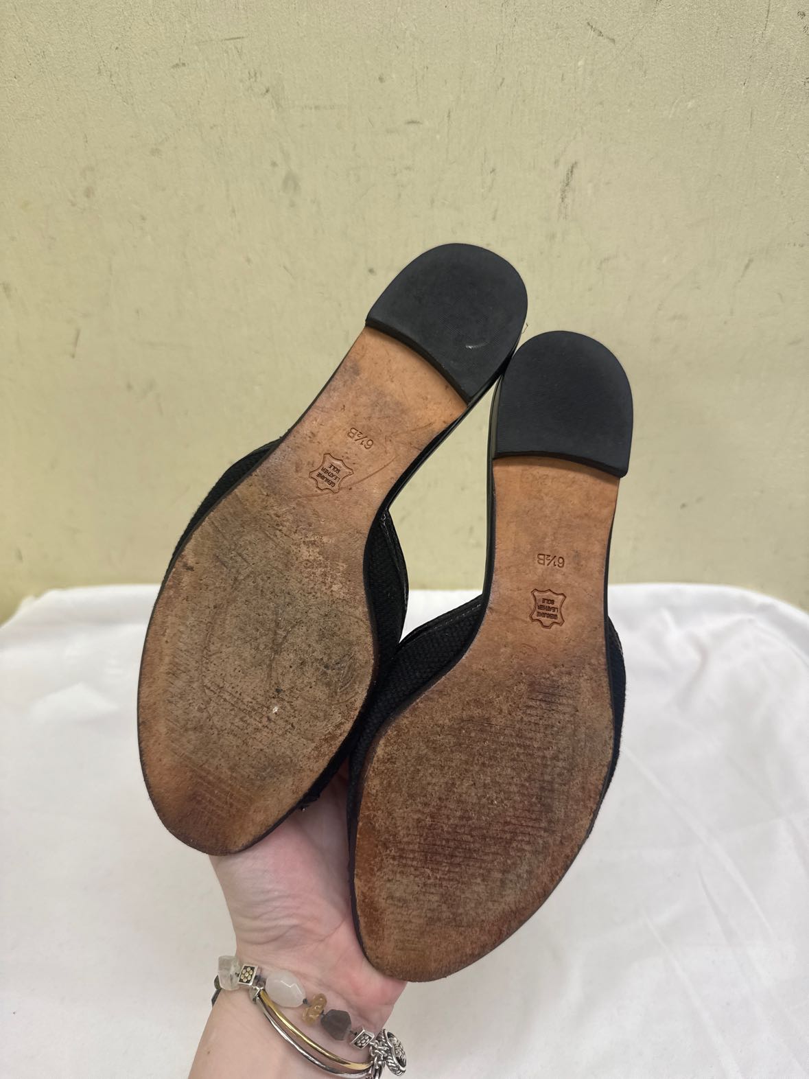 Talbots Women's Size 6-1/2 Black Flats