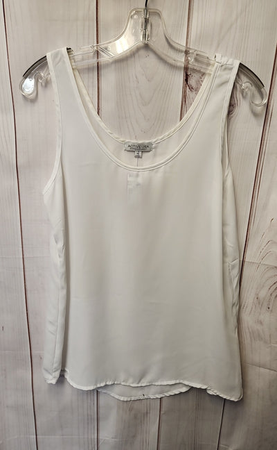 Active USA Women's Size M White Sleeveless Top