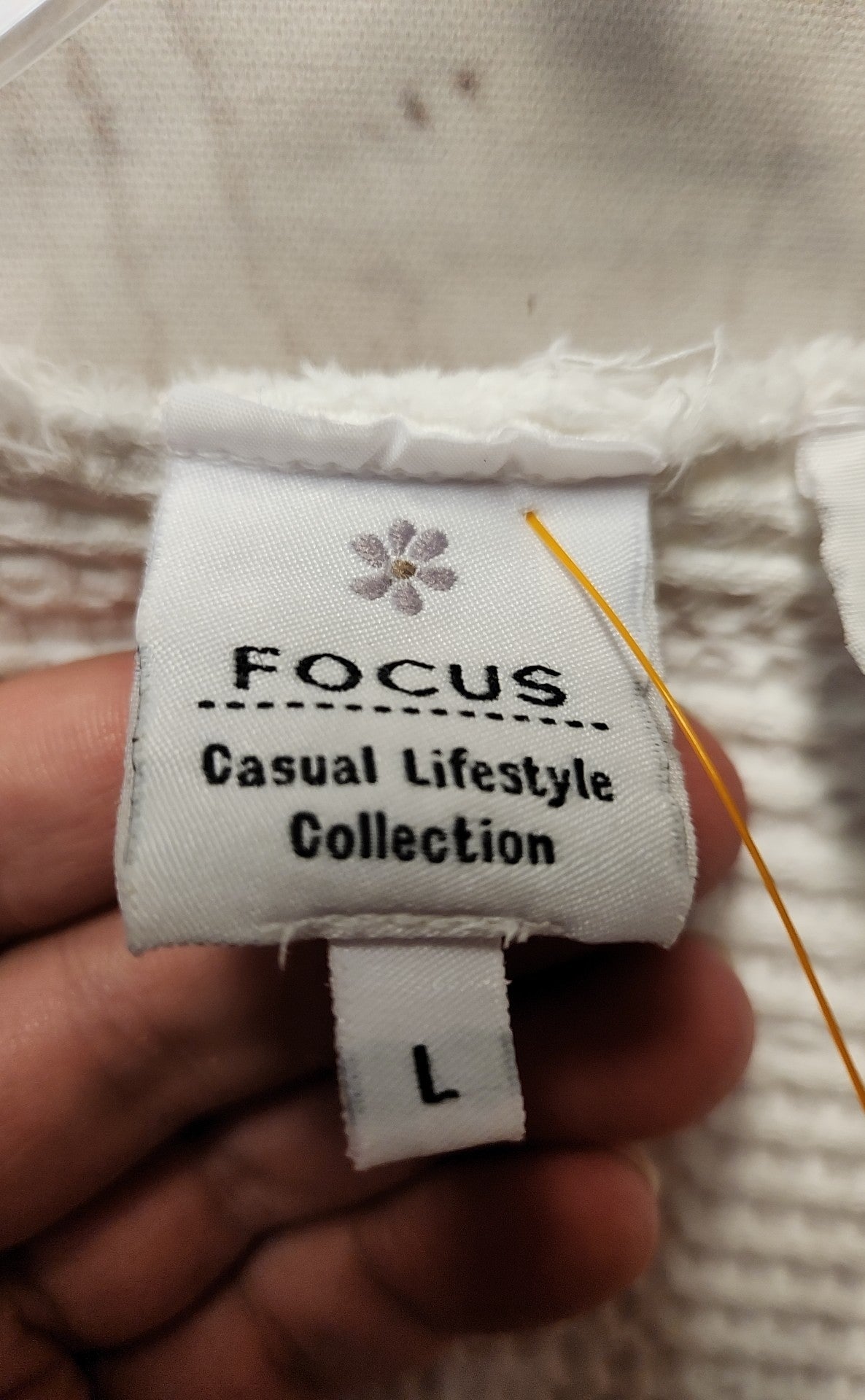 Focus Women's Size L White Long Sleeve Top