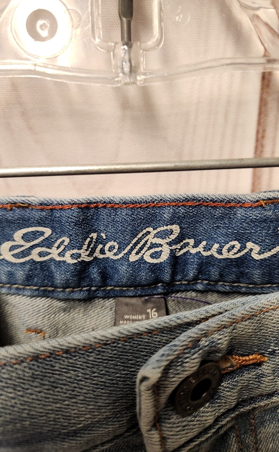 NWT Eddie Bauer Women's Size 33 (15-16) Blue Jeans