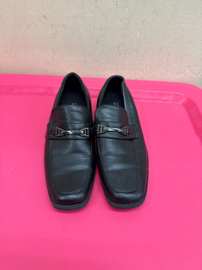 Perry Ellis Boy's Size 3 Black Shoes