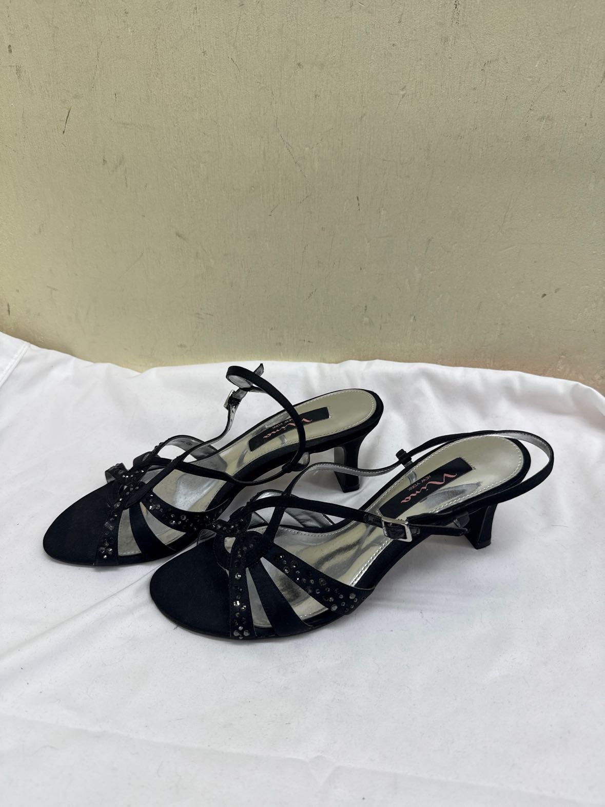Nina Women's Size 8 Black Sandals Shoes