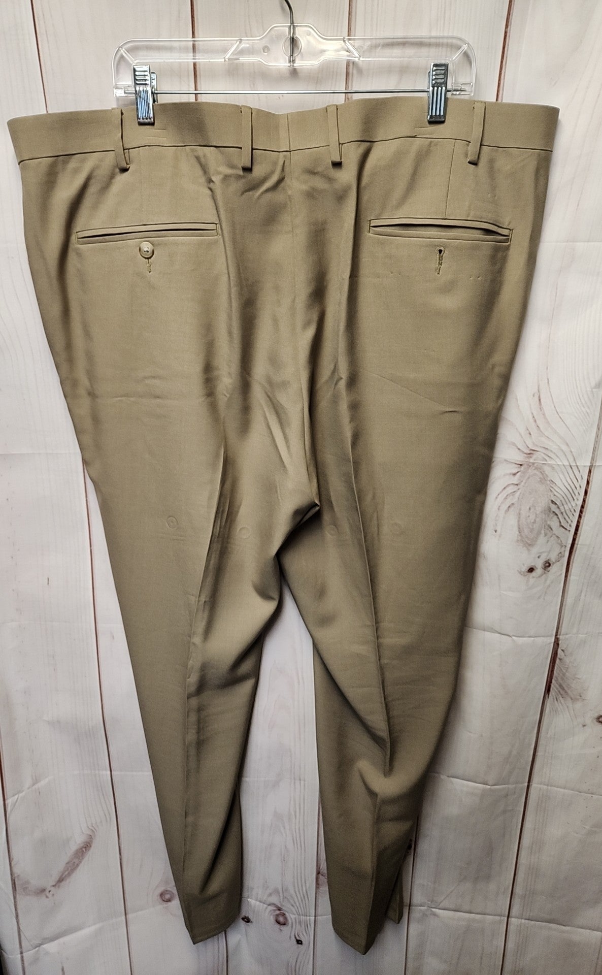 Haggar Men's Size 44x32 Tan Pants