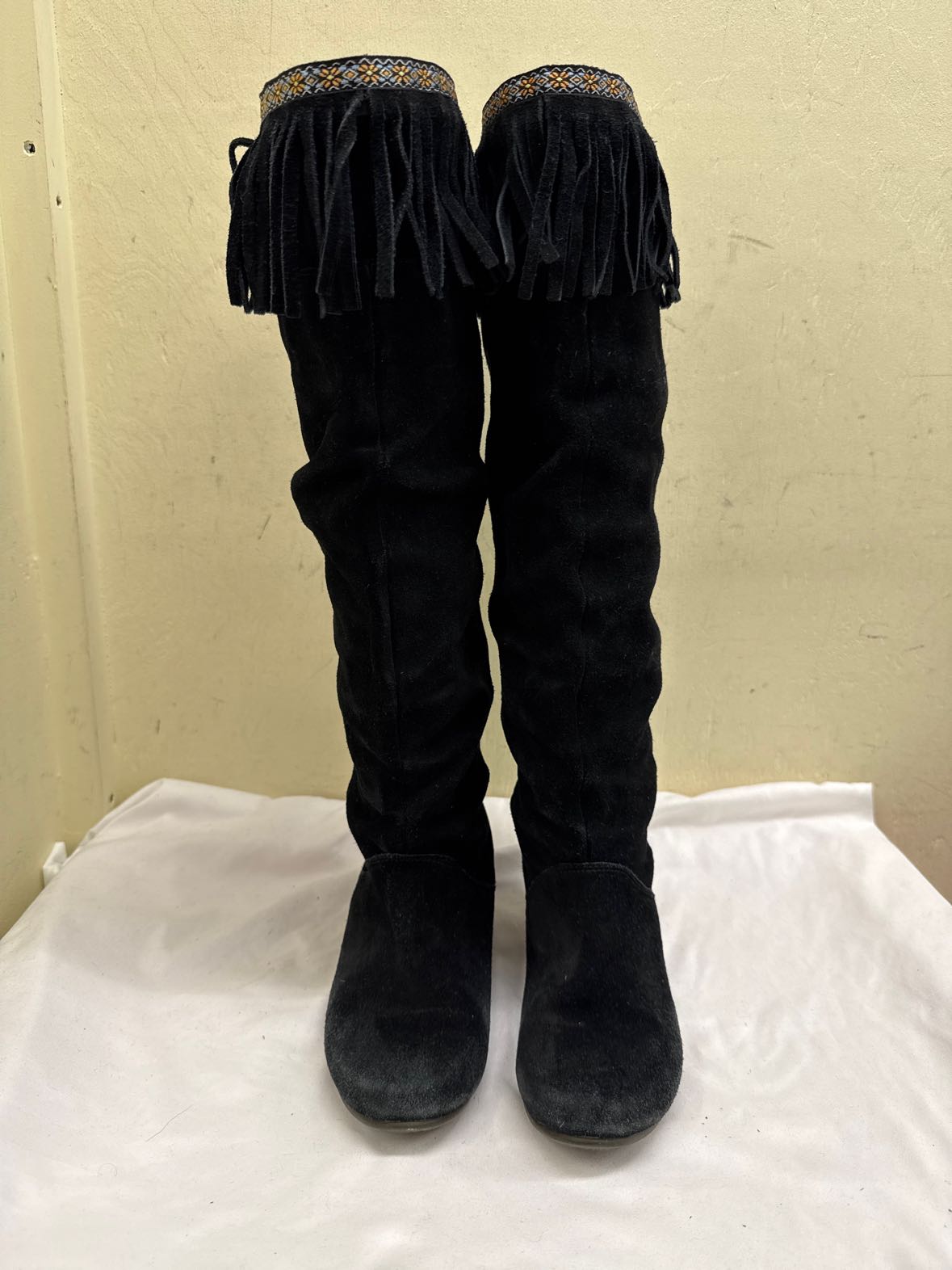 Couber.G Women's Size 37 = 6-1/2 Black Boots Shoes