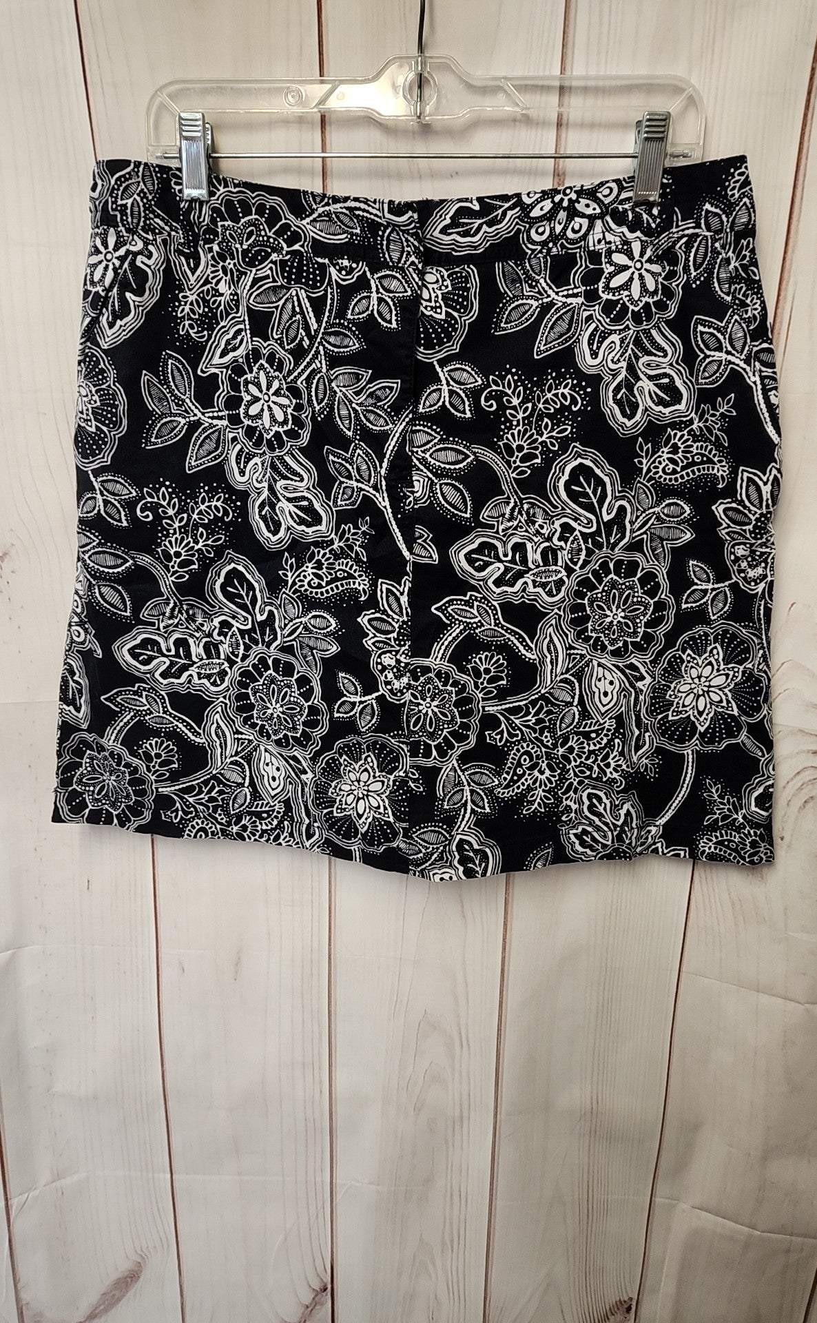 NWT Karen Scott Women's Size 12 Navy Skorts