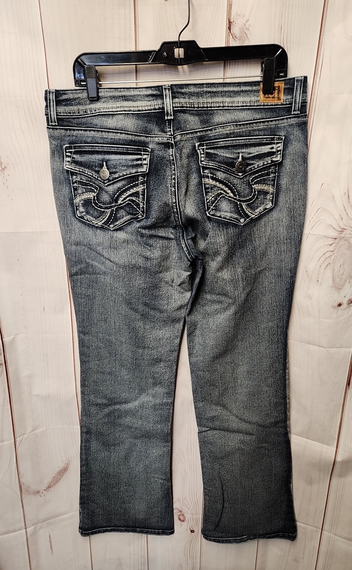 Lei Women's Size 33 (15-16) Blue Jeans Hipster Flare