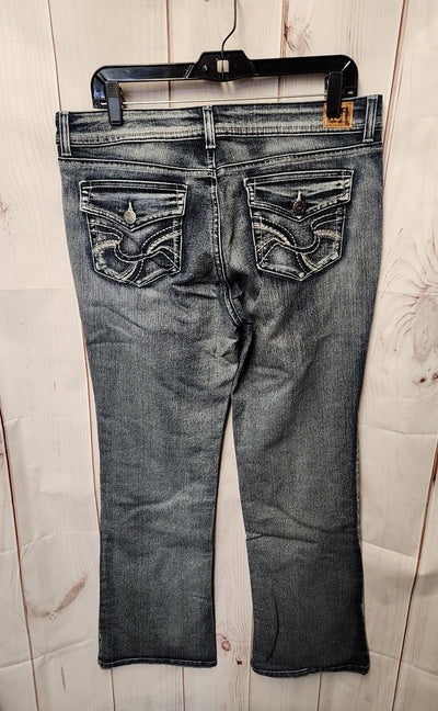 Lei Women's Size 33 (15-16) Blue Jeans Hipster Flare