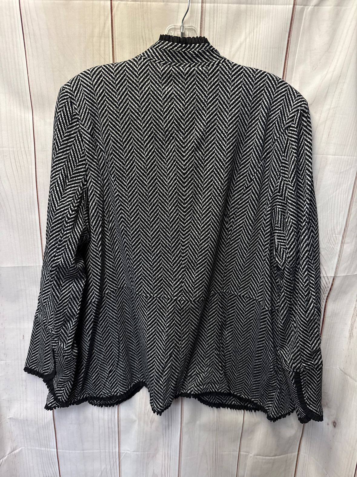 Chico's Women's Size 3 = XL Black & White Cardigan
