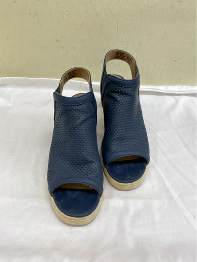 Sonoma Women's Size 9 Blue Sandals Shoes
