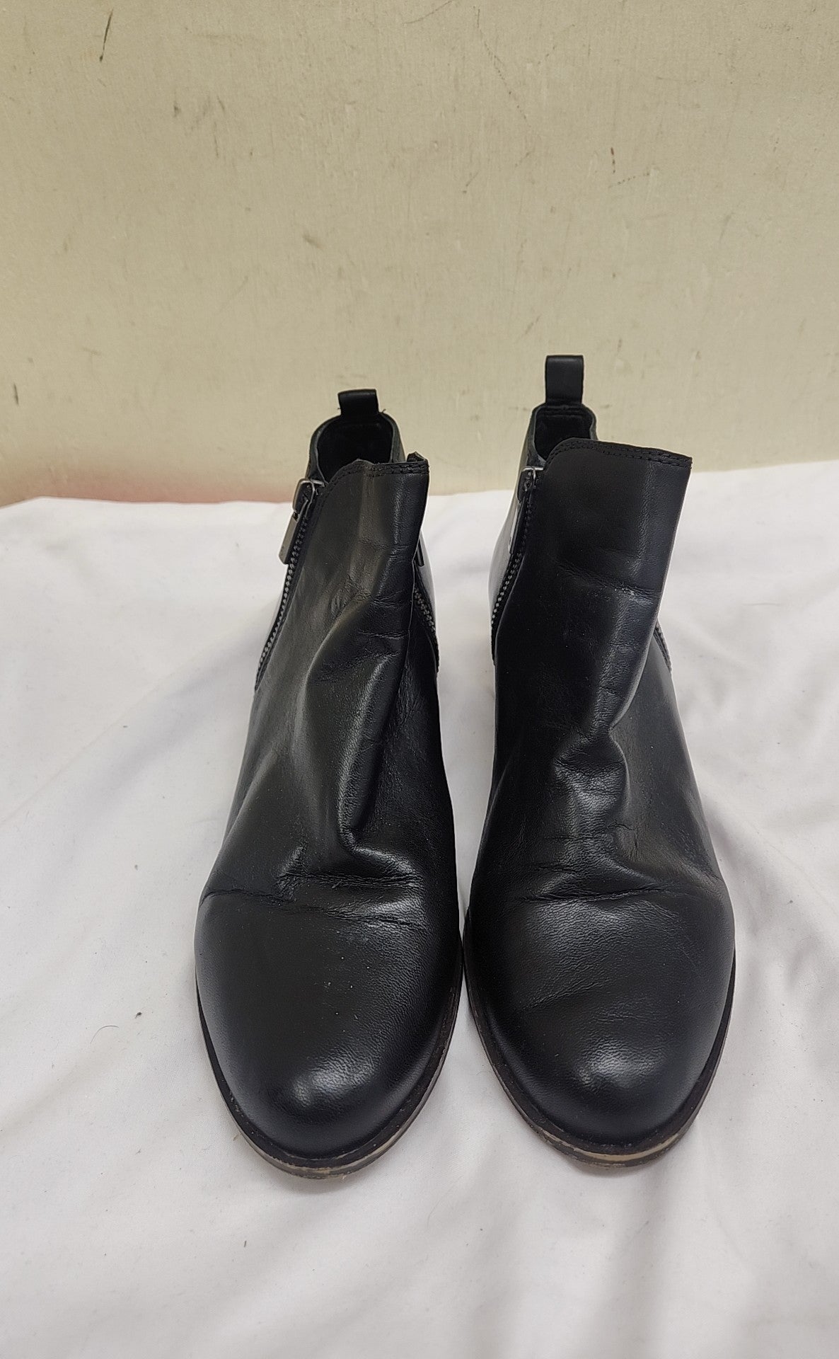 Lucky Brand Women's Size 8-1/2 Black Boots Shoes