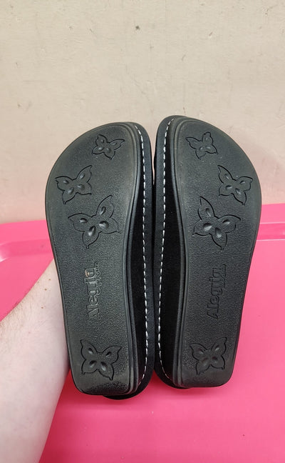Alegria Women's Size 38 = 7-1/2 Black Leather Flats