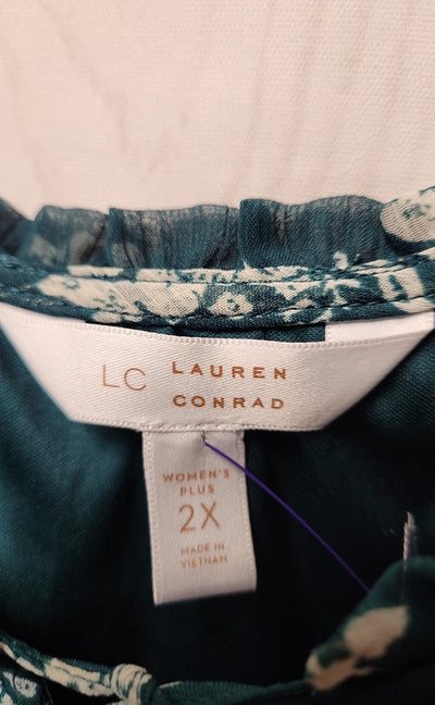 Lauren Conrad Women's Size 2X Green Floral Long Sleeve Top