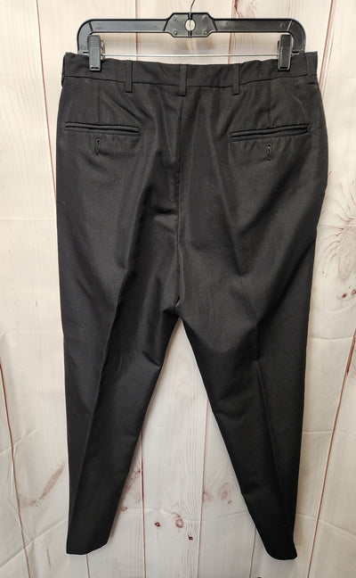 Haggar Men's Size 34x32 Black Pants