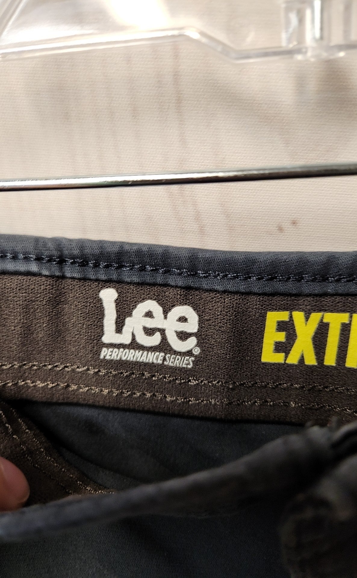Lee Men's Size 36 Gray Shorts