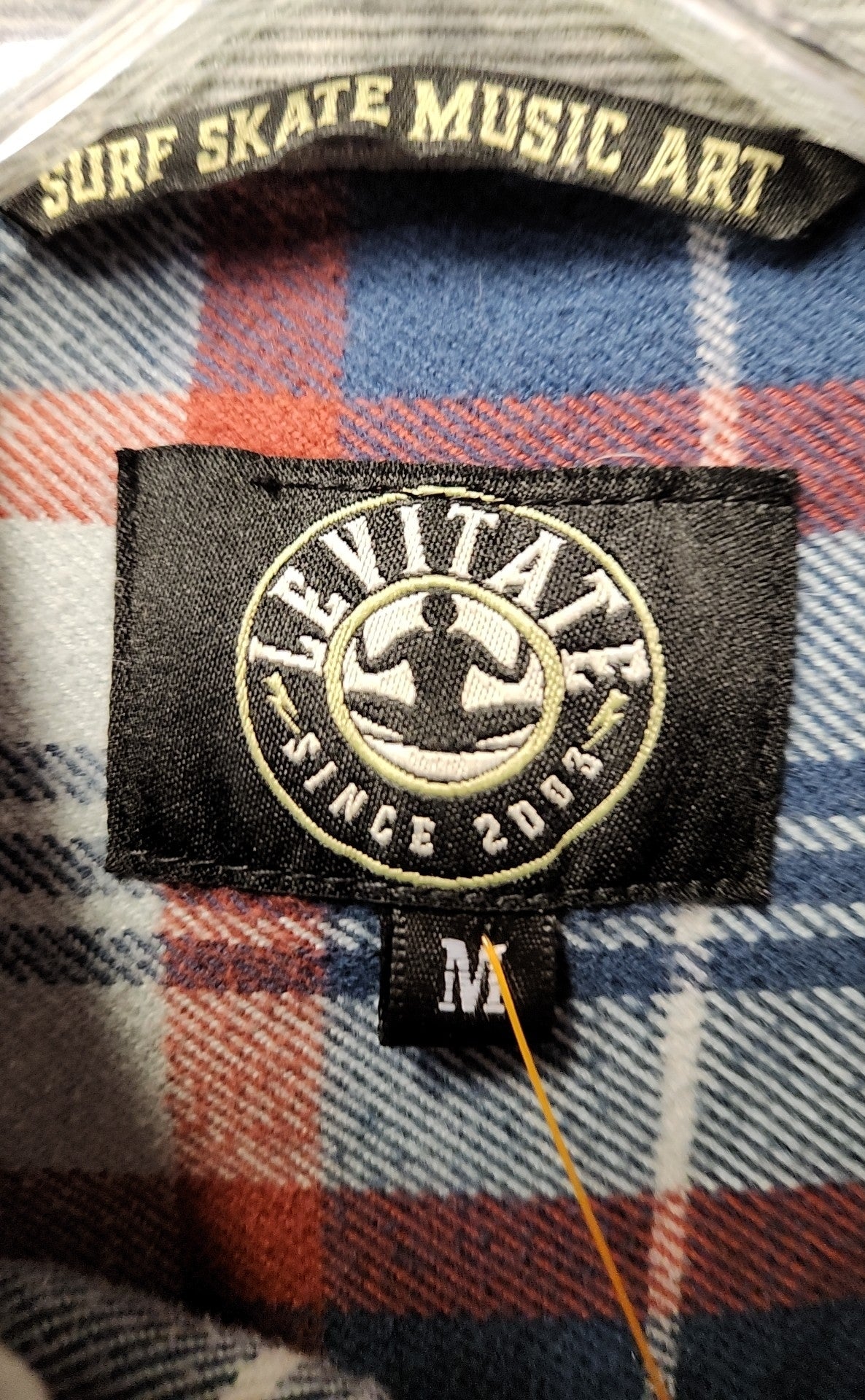 Levitate Men's Size M Blue Shirt