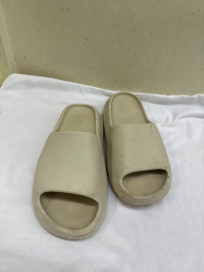 Adidas Yeezy Men's Size 11 Off-White Sandals Shoes AS IS - wear