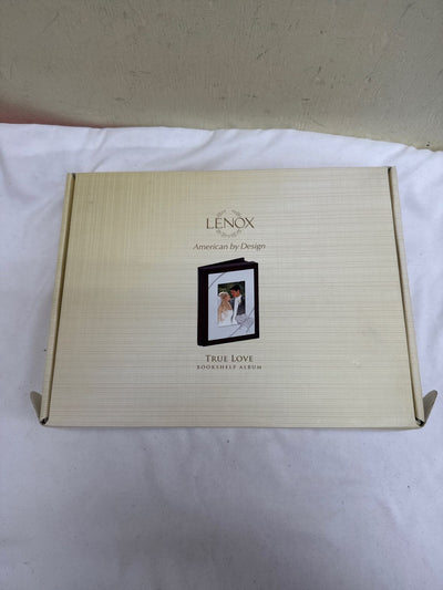 NIB Lenox True Love Bookshelf Album Frame