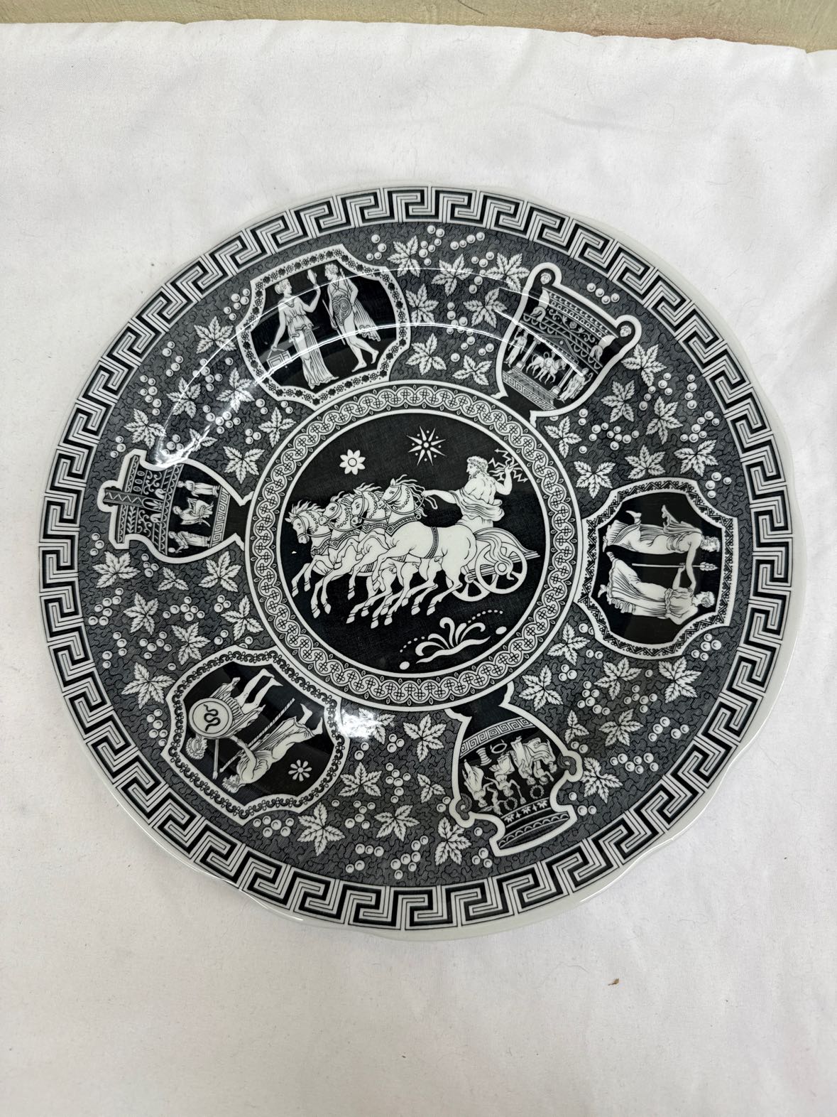 Spode Achive Collection Traditions Series "Greek" Plate