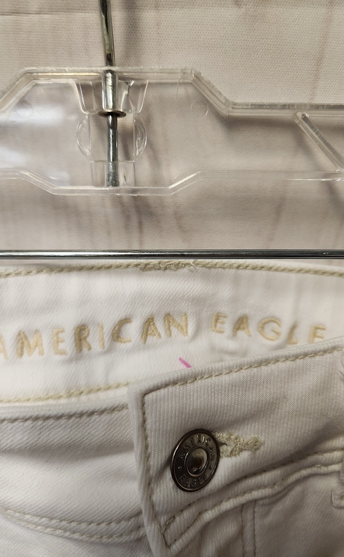 American Eagle Women's Size 30 (9-10) White Jeans Kick Boot
