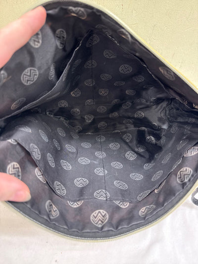 Black & White Pouch