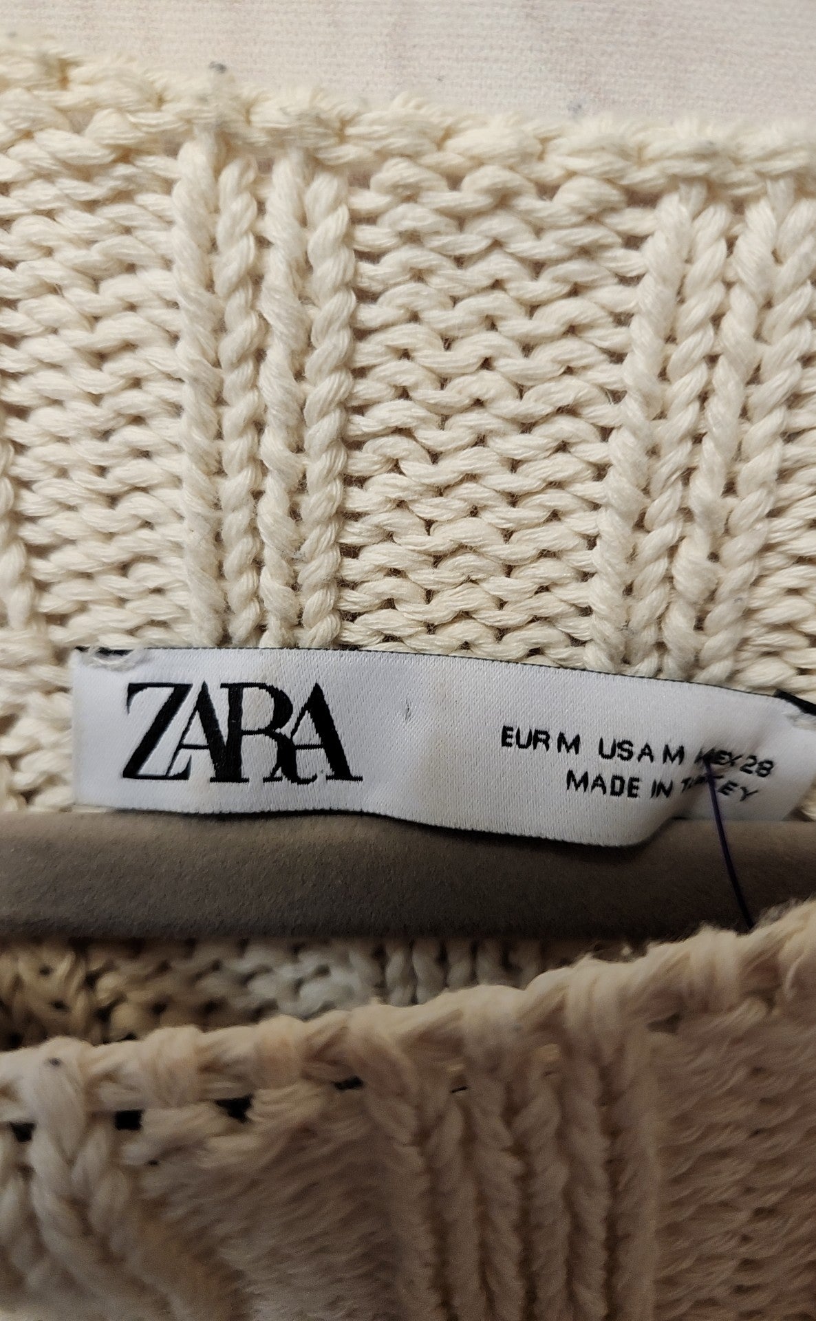 Zara Women's Size M Beige Sweater