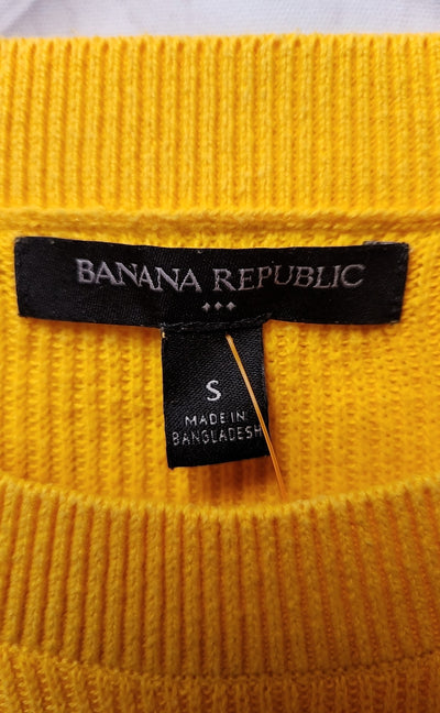Banana Republic Women's Size S Yellow Sweater