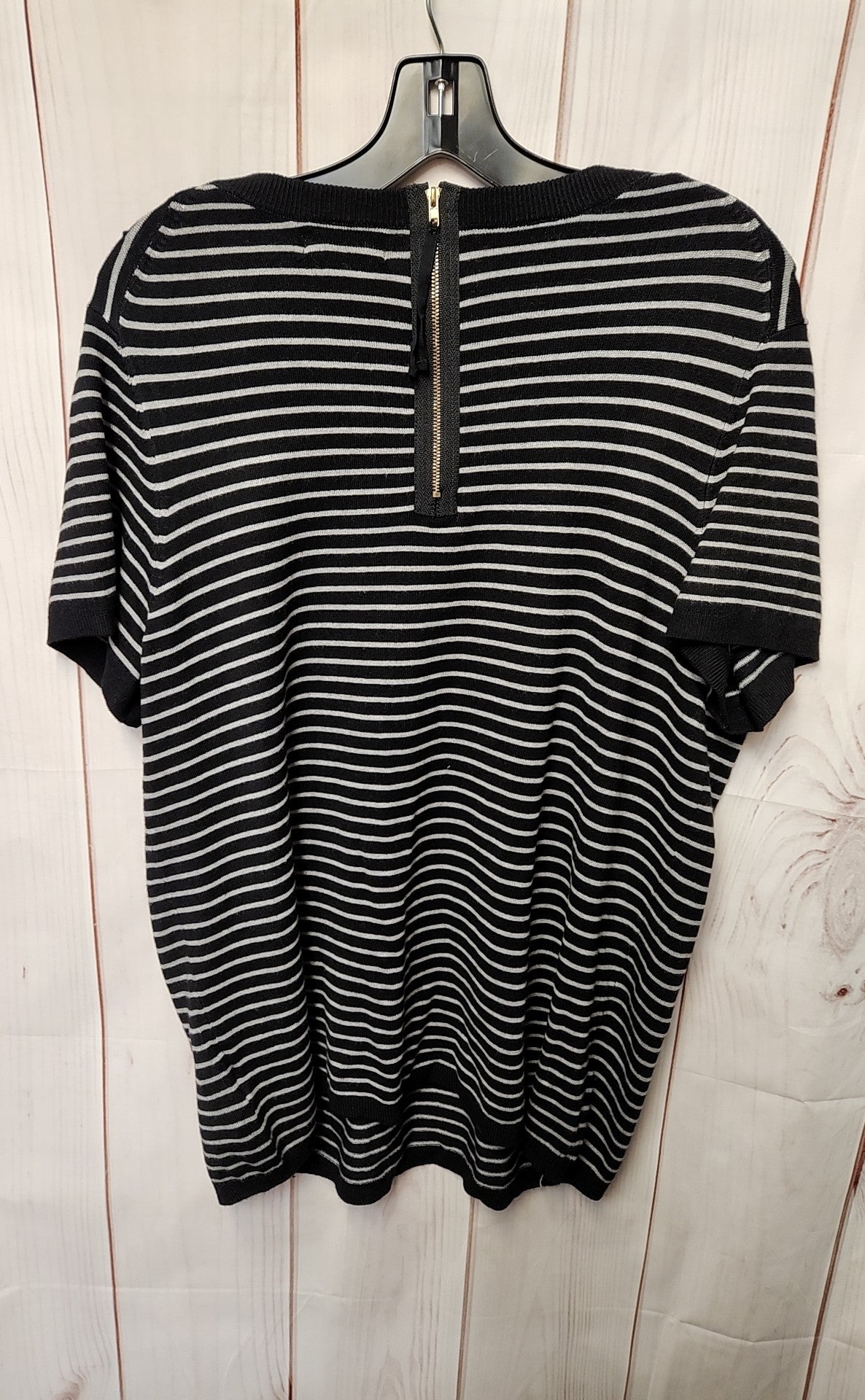 NWT Tahari Women's Size 1X Black Short Sleeve Top