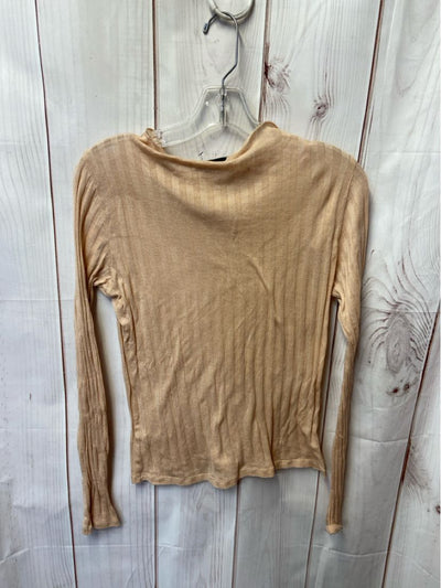 vince. Women's Size M Peach Long Sleeve Top
