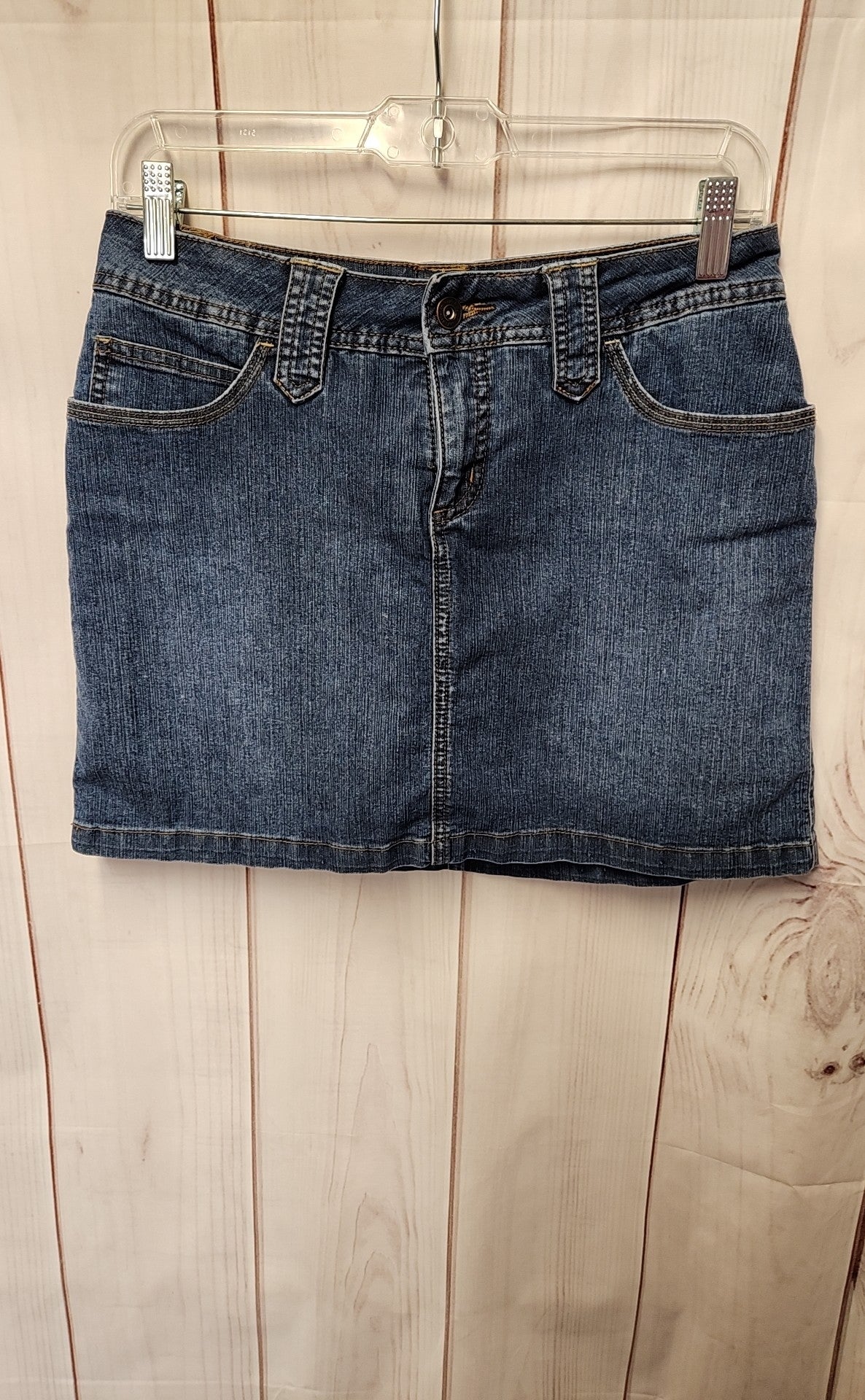 St Johns Bay Women's Size 4 Petite Blue Skorts