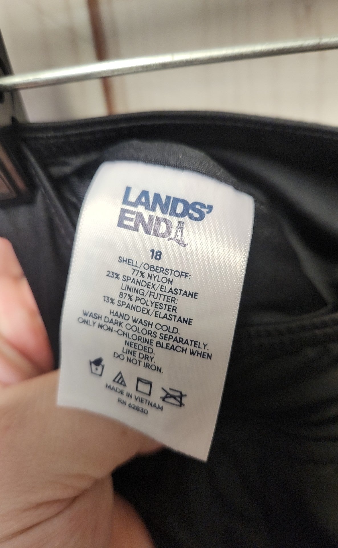NWT Lands End Women's Size 18 Black Swim Bottom
