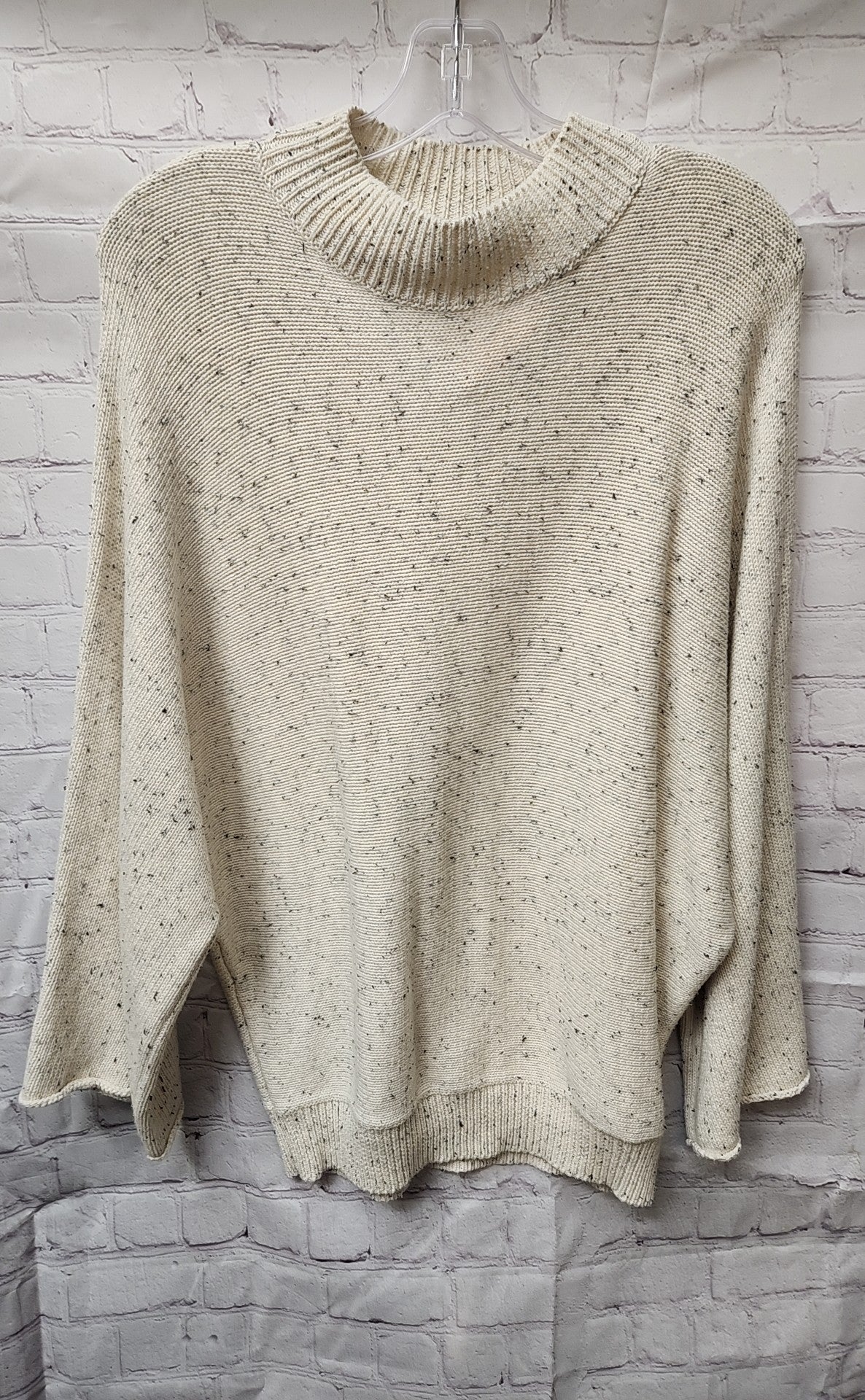 Zulu & Zephyr Women's Size XS White Sweater