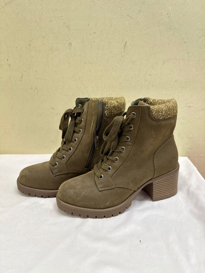 Universal Thread Women's Size 7-1/2 Brown Boots Shoes