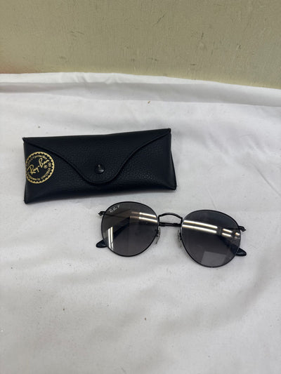 RayBan 3447 Black Sunglasses w/ Case