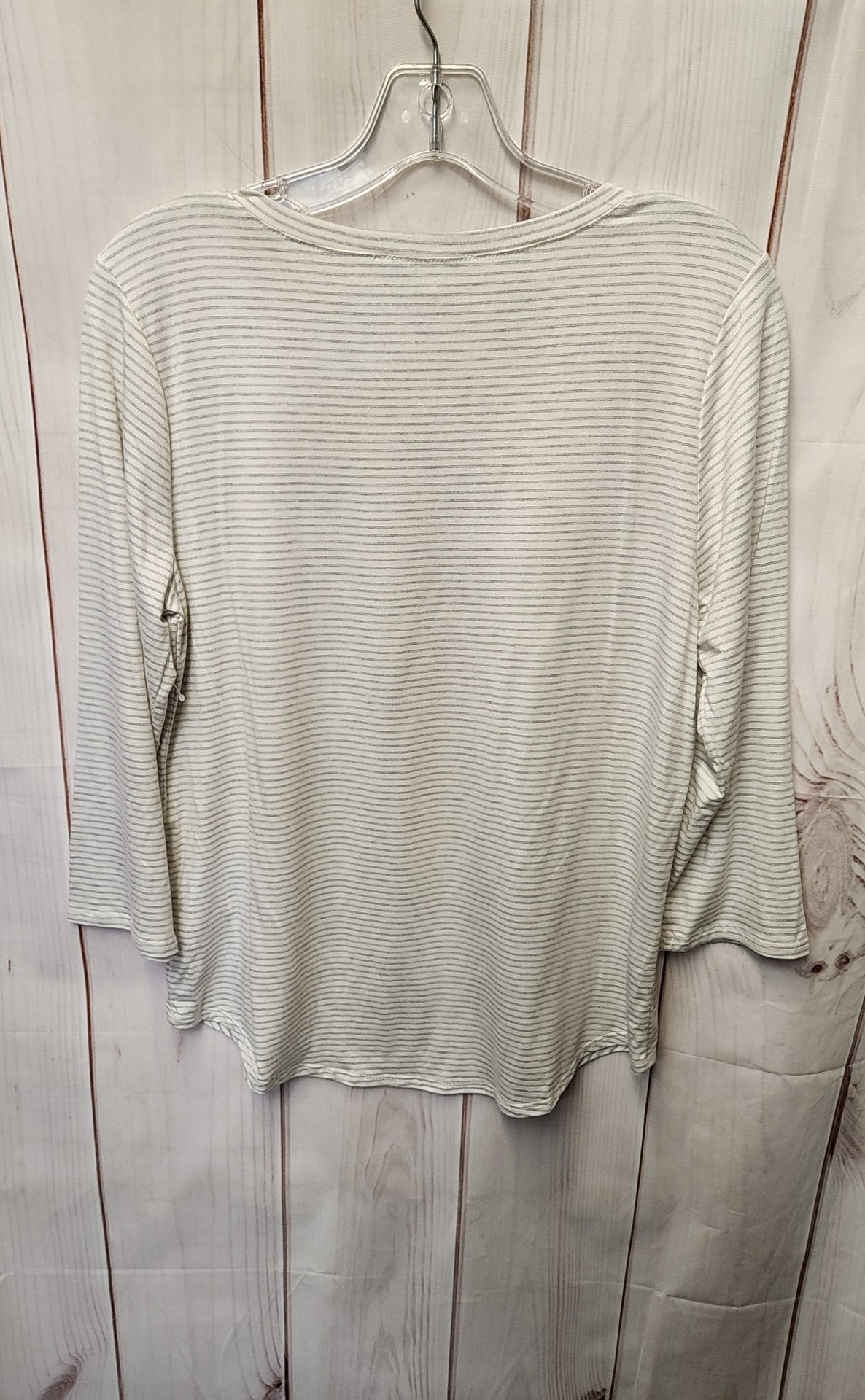 Green Envelope Women's Size S White & Gray 3/4 Sleeve Top