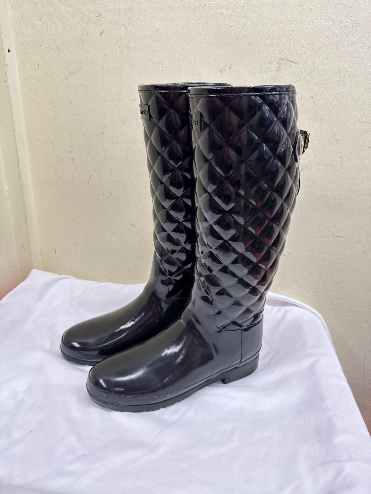 Hunter Women's Size 7 Black Boots Shoes